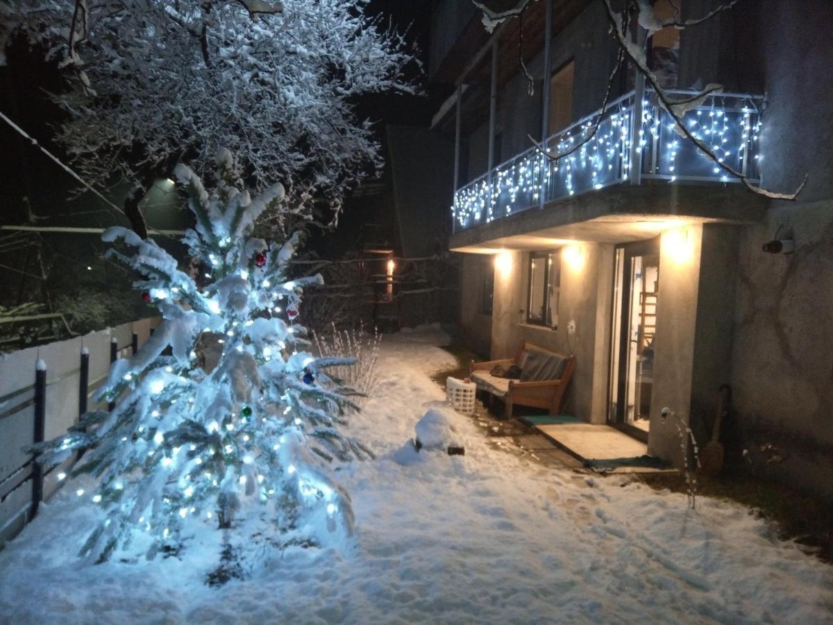 Villa Portina Ambrolauri Eksteriør billede