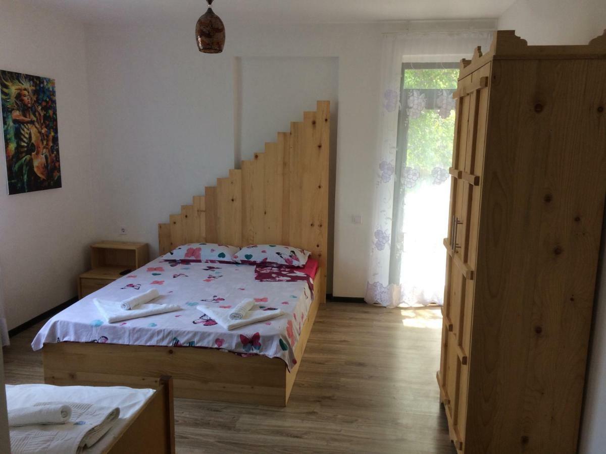 Villa Portina Ambrolauri Eksteriør billede