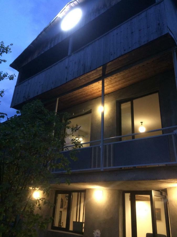 Villa Portina Ambrolauri Eksteriør billede